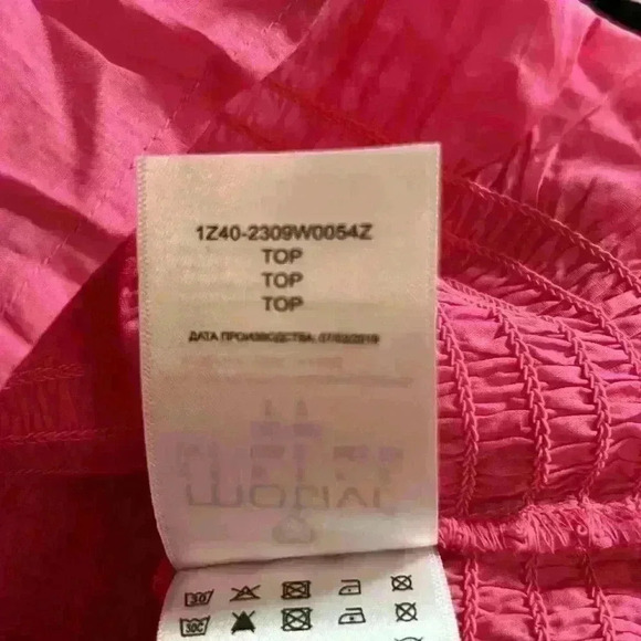 NWT italy MOTIVI PINK! 100% cotton cropped smocked top w/open shoulder - Picture 7 of 9